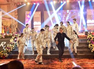 देशभक्ति और त्यौहारों के नृत्य से बंधा समां……संस्कार स्कूल का वार्षिकोत्सव समारोह संपन्न