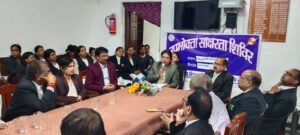 जिला उपभोक्ता आयोग ने बार रूम में किया जन जागरूकता कार्यक्रम