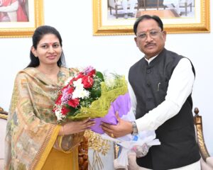 मुख्यमंत्री से केंद्रीय राज्य मंत्री सुश्री रक्षा खडसे की सौजन्य मुलाकात……. खेल प्रतिभाओं को राष्ट्रीय मंच देने पर जोर